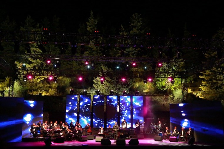 Kadim Al Sahir at Ehden